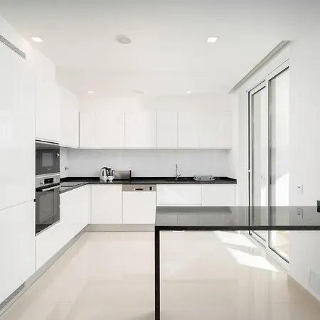 Appartamento In Ancora Lagos, Close To Dona Ana